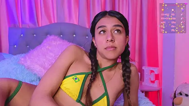 Emiily_Scott1 webcam