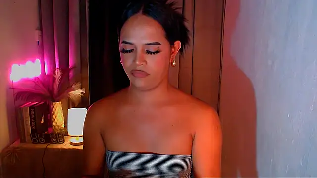 Lorainnelustts webcam