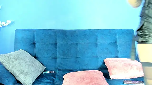 Blonndie_Noir webcam