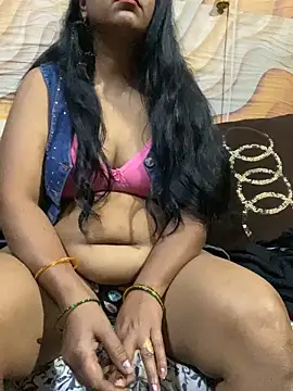 Meera_xxx webcam