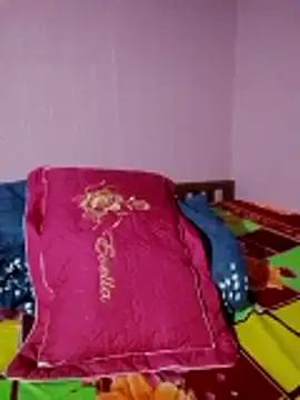 Webcam Model (Cloud-wh)  is live.Free join now!