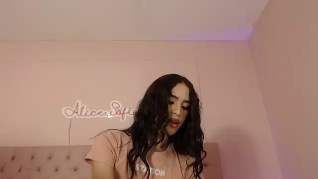alice_sofia webcam