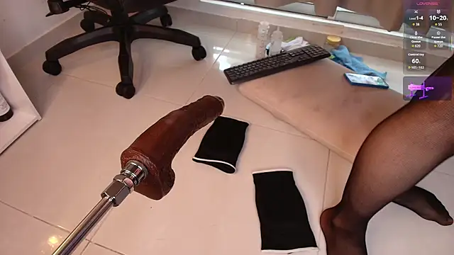 Playful_Adriana webcam