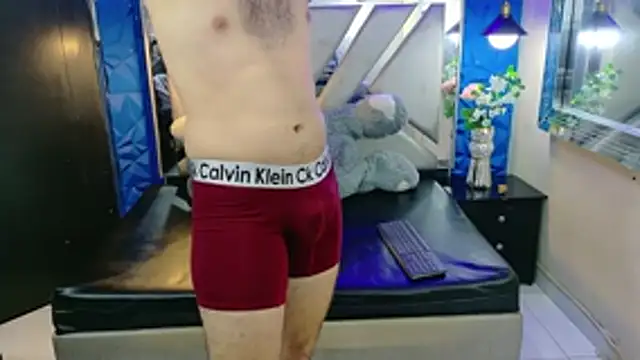 TemptationDual webcam