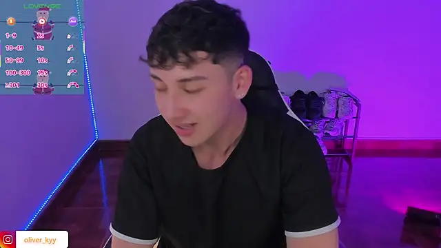 oliver_kyy webcam