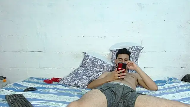 CharlotteAndJames webcam