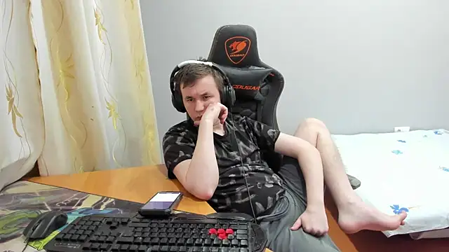 iliaskrislove webcam