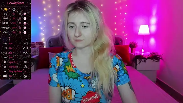 CamillaDreamer webcam