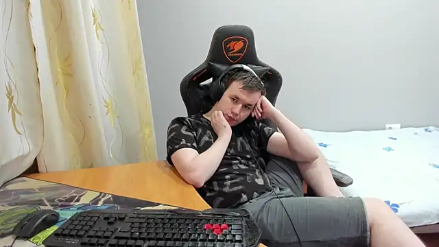 iliaskrislove webcam