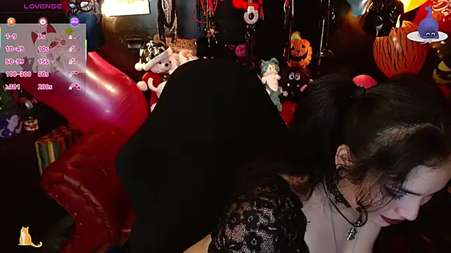 kureiji_hentaii webcam