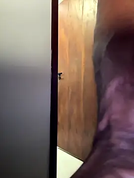 CasadoLutadorBig... Live Webcam on {site_name}