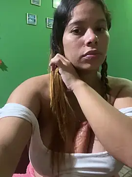 AngelaBlondee webcam