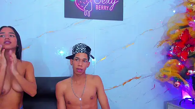 Little_nicoll webcam