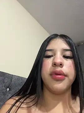 Jade_Odette webcam