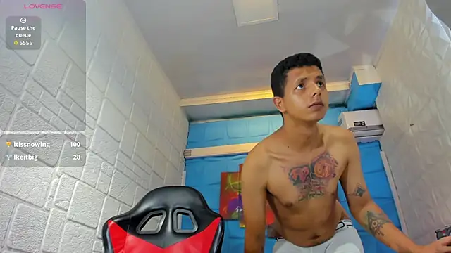 boy_biigcock24cm webcam