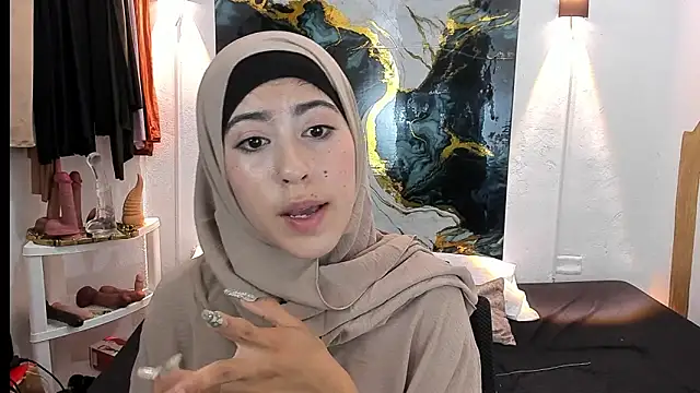 chaymae_nah_ (F young) - turn on the fucking machine squirt