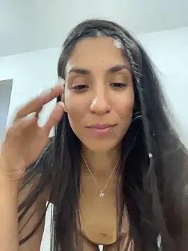 maddyx__ (F young) - Ride dildo in reverse + spank me hard