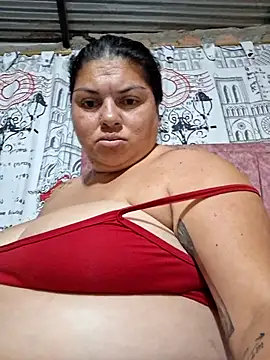 chubby_sexy_big_tits webcam