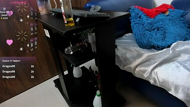 Mature_Skinny webcam