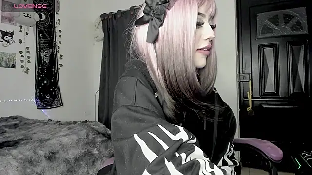 GothKitten666 webcam
