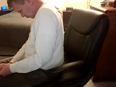 MatureSexy1700 webcam