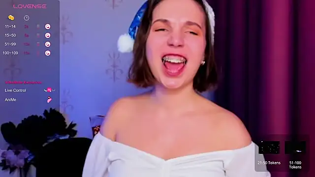 KindHazelHere_ webcam