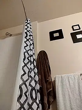 eatmeplease44 webcam