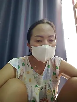 Baby-sexytits18 webcam