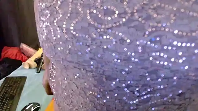 MatureBootyBabe4Uxx webcam