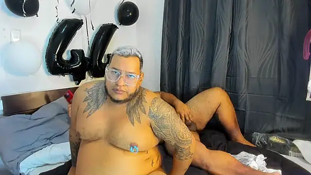 Bearspigdirty webcam