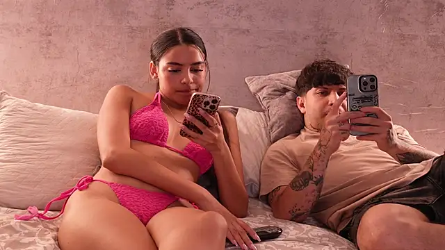 Nicky_and_Blake webcam