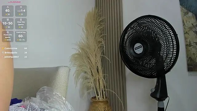 oksaana_arabic webcam