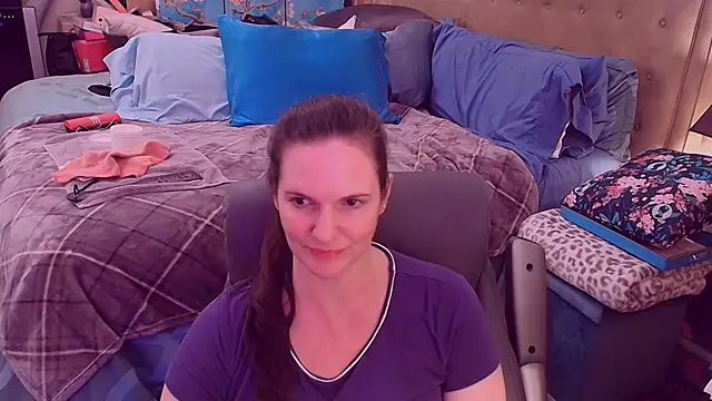 ninajaymes's Stripchat show and profile