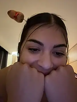 Sarasanders_4's Stripchat show and profile