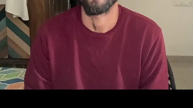 MakeMeAwareAah webcam