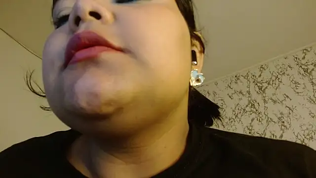 sexychubby___ webcam