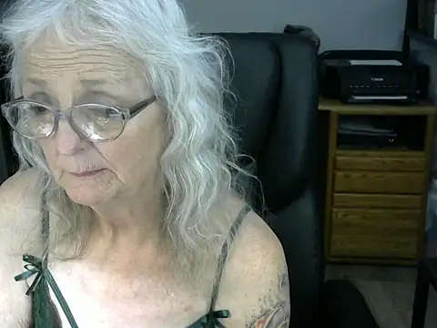 JoleneDelacroix webcam