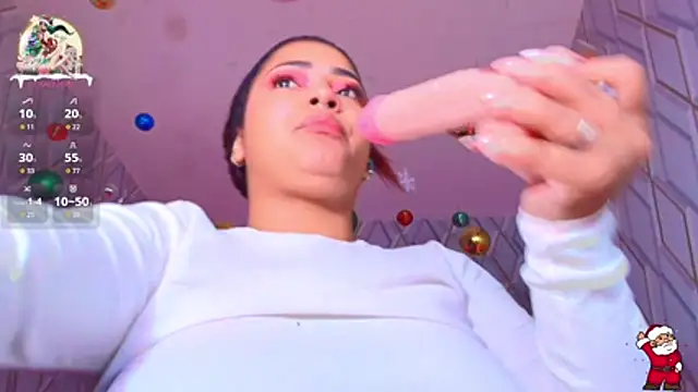 NicolleTaylor webcam