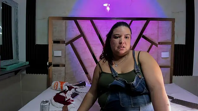 molly_sweetee webcam