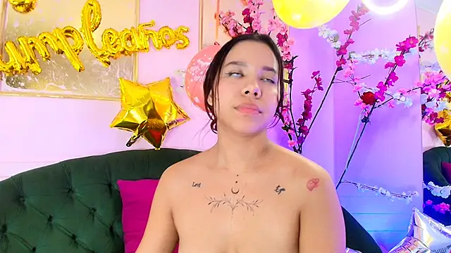 arya_alaya_cr webcam