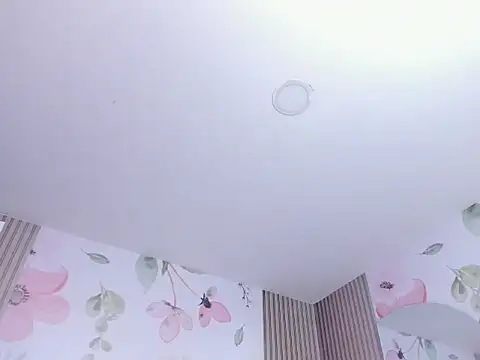 Saritasweet18 webcam