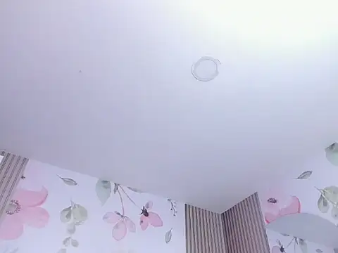 Saritasweet18 webcam