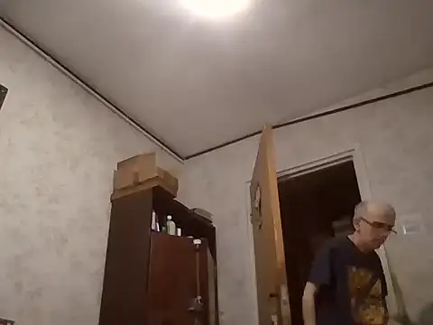 mariusica1@xh webcam