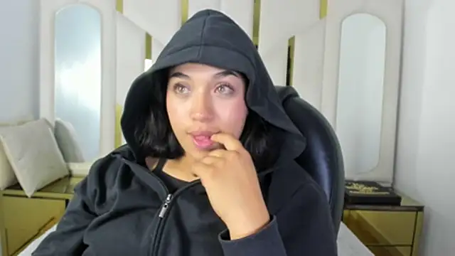 IsabellRodriguez18 webcam