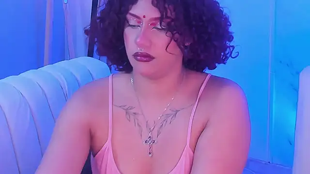 Raven_Curly webcam