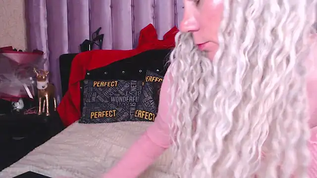 Cristall_Avyy webcam