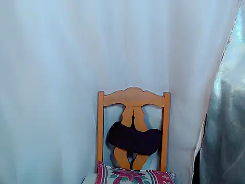 slutty_whore_anne webcam