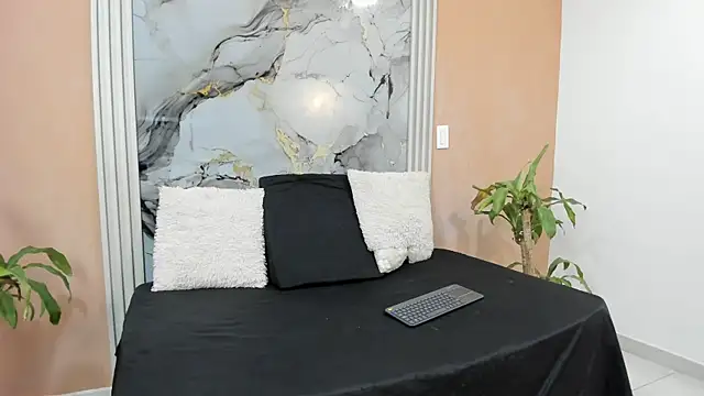 chris_evans27 - Chris_evans27's free webcam - UK Sex Cams