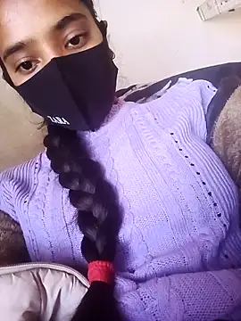 Riya_917 webcam