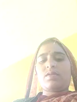 Chhaya_singh webcam